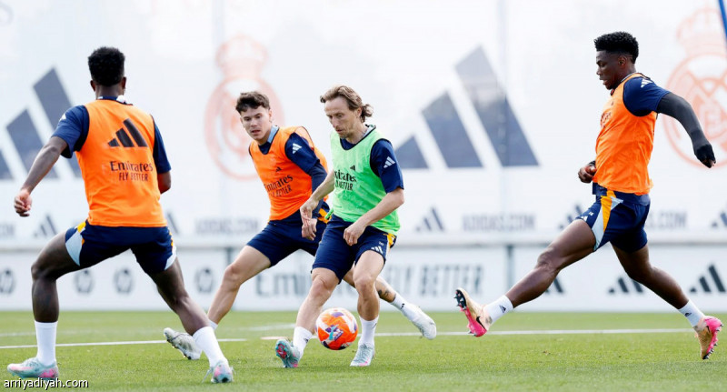 بـ6.7 مليار.. الريال يخطف لقب الأغنى