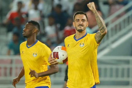 كأس أمير قطر.. الغرافة يفوز بريمونتادا على أم صلال ويبلغ النهائي