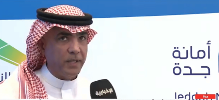 تدشين المرحلة الجديدة من مشروع تشغيل خدمة النقل العام بالحافلات في جدة