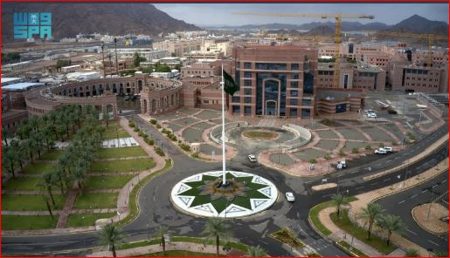 بدء التسجيل في برامج الدراسات العليا بجامعة طيبة للعام الجامعي المقبل