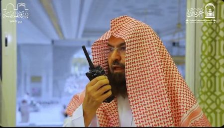 عرفة والأضحى والجمعة.. «الشؤون الدينية» تعلن جاهزيتها لإثراء تجربة الحجاج وترجمة 3 خطب إلى 35 لغة عالمية