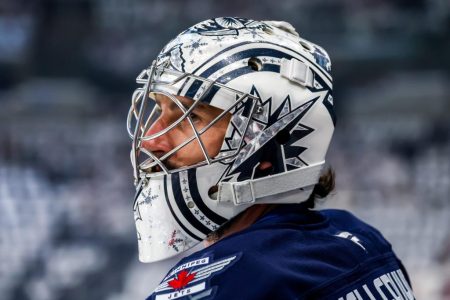 rewrite this title in Arabic Bet365 bonus code NYPBET: Jets vs. Blues Game 6 odds, prediction