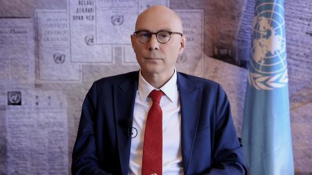 مسؤول أممي: بوسعنا ايصال المساعدات للغزيين بطريق إنسانية خلافا للسياسة الإسرائيلية