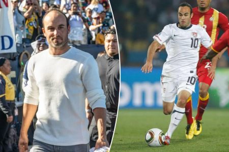 rewrite this title in Arabic FIFA’s US moment is right now to boost soccer fandom: Landon Donovan