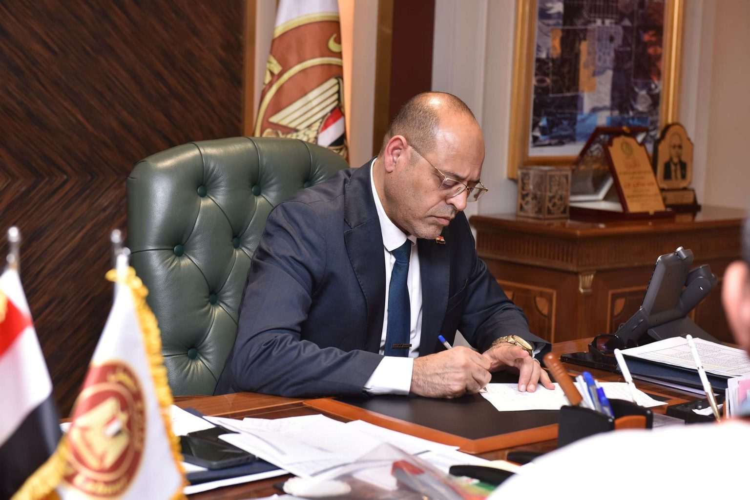 200 ألف جنيه لكل أسرة.. توجيهات عاجلة من وزارة العمل بشأن بعض العمال