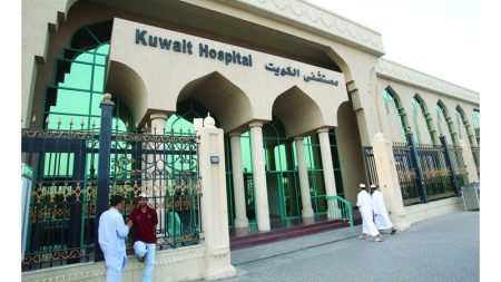 نجاح أول زراعة مضخة «باكلوفين» لمريض يعاني الشلل النصفي التشنجي