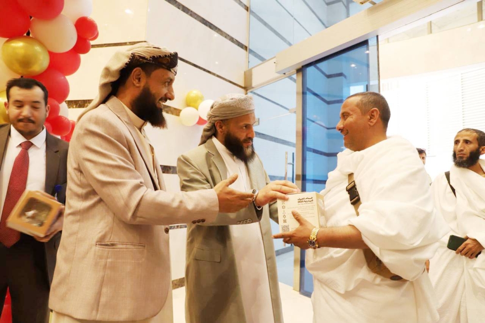 وزير الأوقاف اليمني لـ«عكاظ»: نثمن دور السعودية في تحويل مسار حجاج طائرة «الفوج الأخير» إلى البر