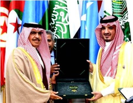 راشد بن عبدالله آل خليفة.. رجل الأمن الأول في البحرين