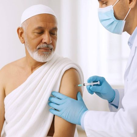 3 لقاحات أساسية لضمان صحة ضيوف الرحمن وسلامة الحج