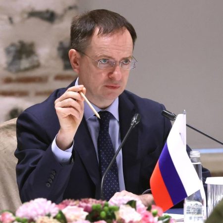 روسيا تسلّم أوكرانيا خطة لوقف إطلاق النار وإنهاء الحرب