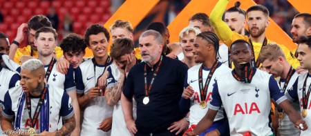 بوستيكوجلو: أغادر لندن مرفوع الرأس