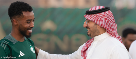 فتح مدرجات السعودية وأستراليا أمام الجماهير