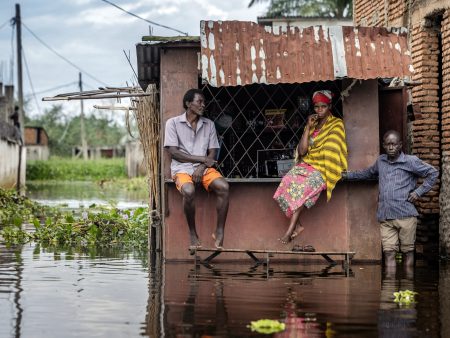 فيضانات بوروندي تفاقم المعاناة وتشرد 100 ألف