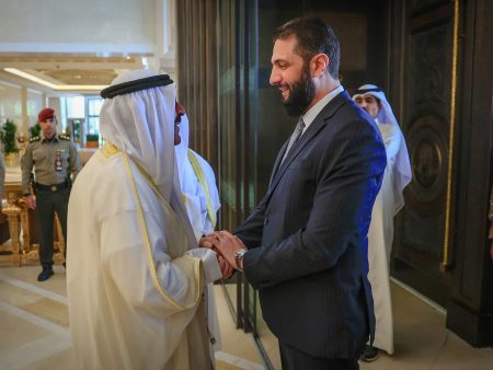 الشرع يصل الكويت في تاسع زيارة خارجية