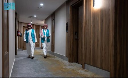 وزارة السياحة تُنفِّذ أكثر من 3500 زيارة رقابية وتوعوية في مكة المكرمة بالتزامن مع موسم الحج