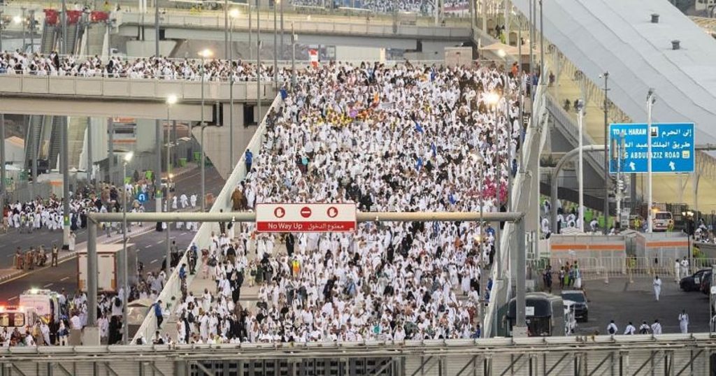 ضيوف برنامج خادم الحرمين الشريفين: كل عام نكتشف خدمات نوعية متكاملة تقدمها المملكة لملايين الحجاج