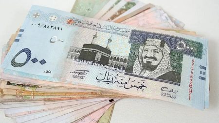 سعر الريال مقابل الدولار والعملات الأجنبية اليوم الثلاثاء 28 -12-1446