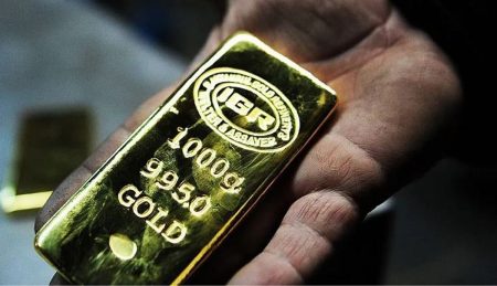 استقرار أسعار الذهب.. وسعر الأونصة يسجل 3326.39 دولار