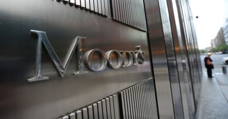 “موديز” ترفع التصنيف الائتماني لنيجيريا وتصف اقتصادها بالمستقر