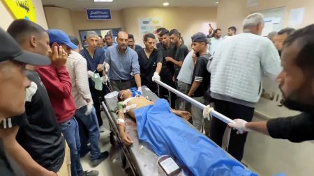 31 شهيدا بمجزرة إسرائيلية استهدفت طالبي مساعدات جنوبي قطاع غزة