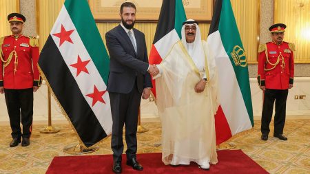 أمير الكويت والرئيس السوري يبحثان العلاقات الثنائية وتطورات المنطقة