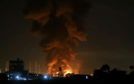 8 انفجارات تهز العاصمة الإيرانية طهران