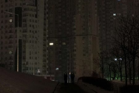 عاجل.. انقطاع الكهرباء بأحياء كييف بسبب غارة روسية على أوديسا