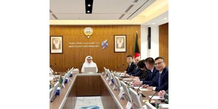 المخيزيم: الكويت تخطط لبدء تنفيذ مشروع تجريبي مشترك لمكافحة التصحّر