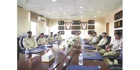 نائب رئيس الأركان: إعداد وتأهيل كوادر بحرية متميزة قادرة على حماية الوطن