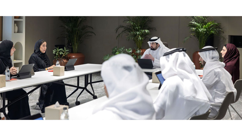 أحمد بن محمد: ملتزمون ببناء جيل إعلامي يُجسّد نبض دبي ويعكس ريادتها الدولية