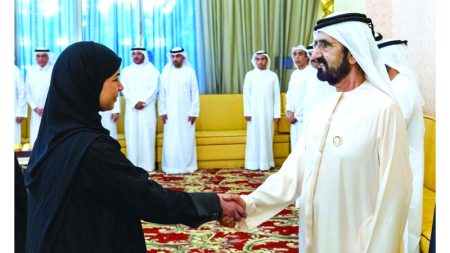 محمد بن راشد يلتقي أوائل الثانوية العامة على مستوى الدولة