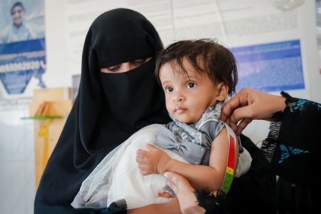 الإمارات و”الصحة العالمية” تختتمان المرحلة الأولى من مبادرة مكافحة سوء تغذية النساء والأطفال في جزيرة سُقطرى