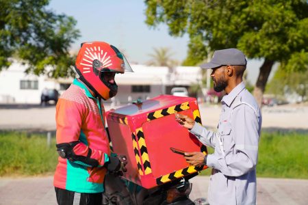 ” طرق دبي” تنفّذ 1059 عملية تفتيش على دراجات توصيل الطلبات