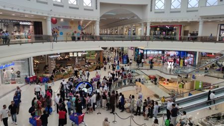 «12 ساعة من التخفيضات» تُنعش مبيعات التجزئة في دبي بنسب تتجاوز 30%