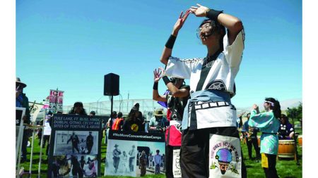 أميركيون يابانيون يعارضون إعادة فتح سجن في كاليفورنيا