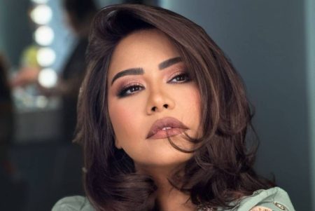 طبيب شيرين: أستدعينا أطباء مغربيين لعلاج «صوت مصر»