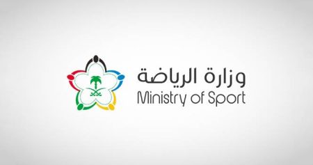 وزارة الرياضة تنقل أعمال لجنة الاستدامة المالية إلى رابطة «روشن»