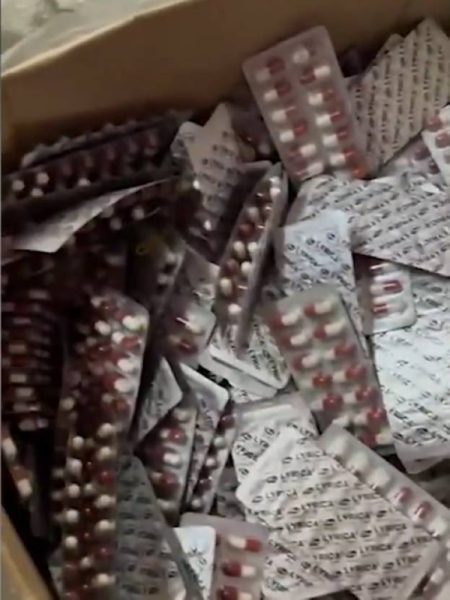 الإطاحة بشبكة الـ«37 الإجرامية».. امتهنت الاتجار بـ«الإمفيتامين والشبو»