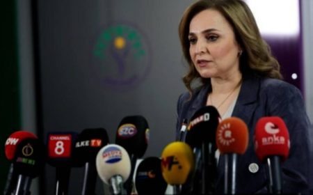 حزب العمال الكردستاني يحدد موعد تسليم سلاحه