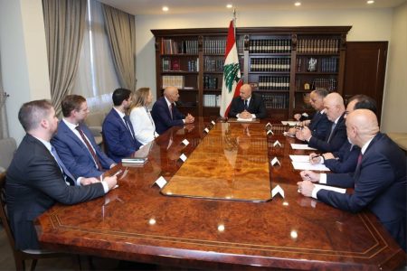 مصير لبنان معلّق على الرد الأمريكي