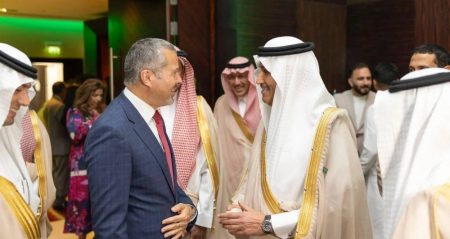 السعودية تستعرض مبادراتها في دعم صناعة النقل البحري في لندن