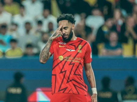 أوباميانغ يقترب من العودة إلى مارسيليا بعد موسم مع القادسية