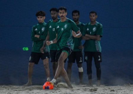 «قوقا» يستدعي 20 لاعباً لمعسكر أخضر الشاطئية