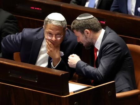 «صفقة غزة» تعصف بحكومة نتنياهو.. وتوقعات باستقالة بن غفير