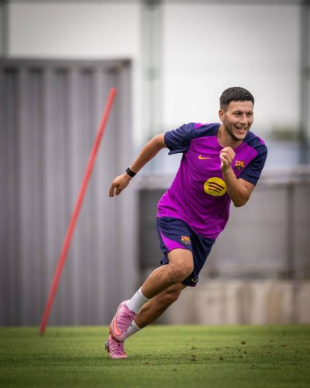 بسبب تحويلات وهمية.. برشلونة يلغي رحلته الآسيوية