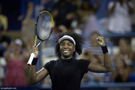 «أمريكا المفتوحة».. دعوة فينوس إلى الزوجي المختلط