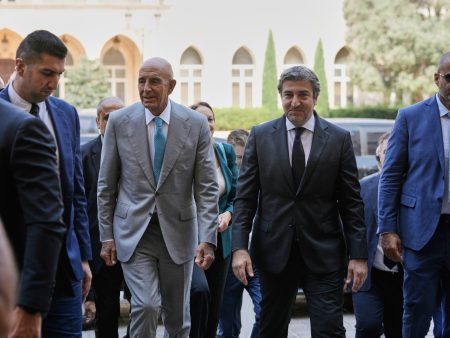 قراءة في زيارة براك ورسائله إلى بيروت