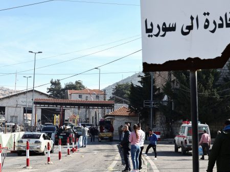 رويترز: بدء عودة السوريين من لبنان في إطار خطة أممية