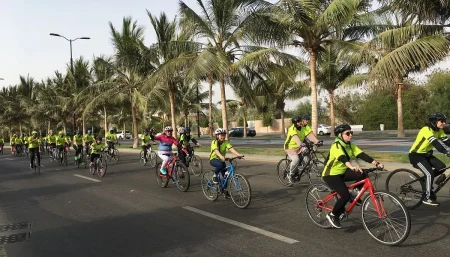 رئيس اتحاد الدراجات يبحث استعداد الرياض لبطولة العالم الحضرية 2025