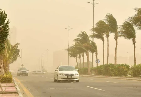 «الأرصاد» ينبه من رياح نشطة وأتربة مثارة على منطقة المدينة المنورة
